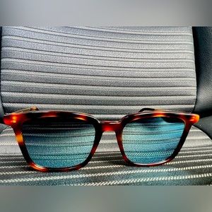 Mc Q women sunglasses; color gold